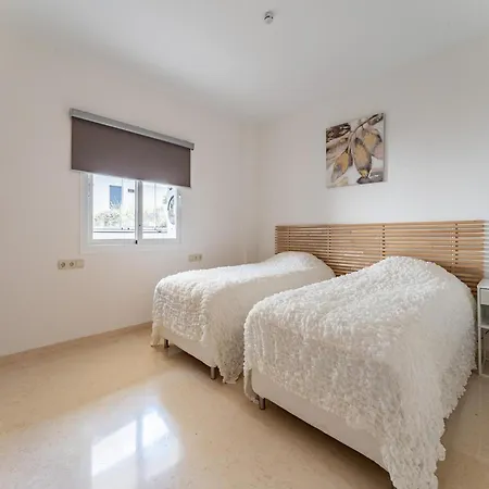 Cosy In Elviria, Apartamento *