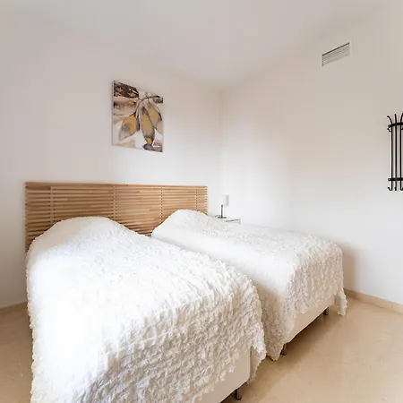 Cosy In Elviria, Apartment