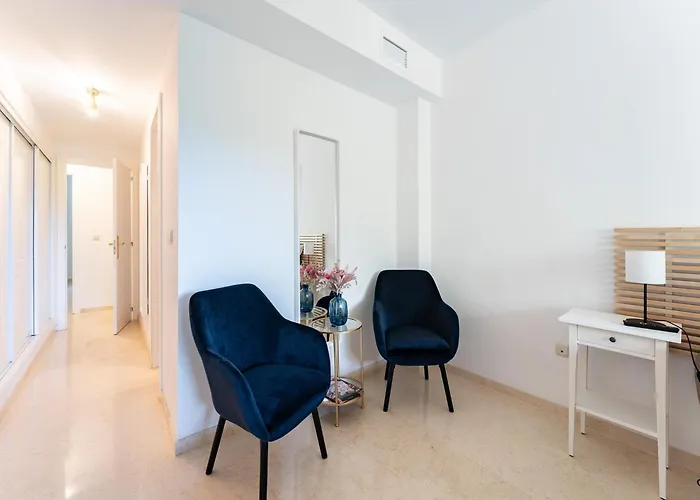 Cosy In Elviria, アパート